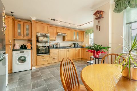 4 bedroom detached house for sale, Fallows Road, Northleach, Cheltenham, Gloucestershire, GL54