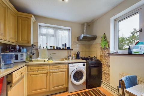 43 Colyer Close, London, SE9 3QG