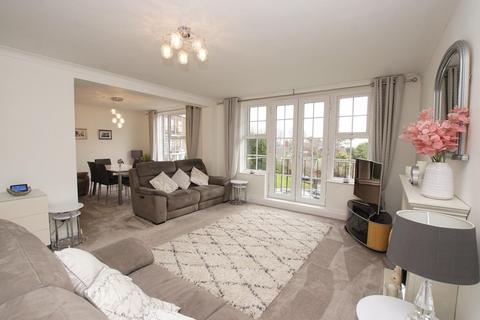 2 bedroom flat for sale, Link Road, Eastbourne BN20