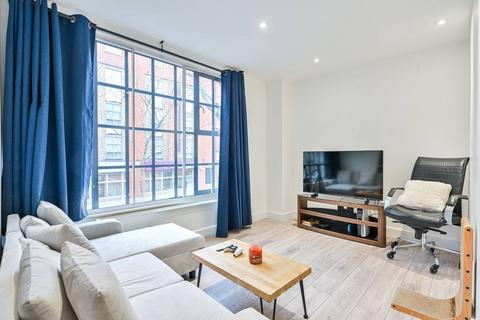 2 bedroom flat for sale, Tower Bridge Road, London Bridge, London, SE1