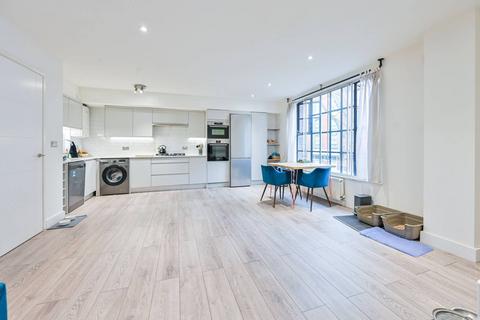 2 bedroom flat for sale, Tower Bridge Road, London Bridge, London, SE1