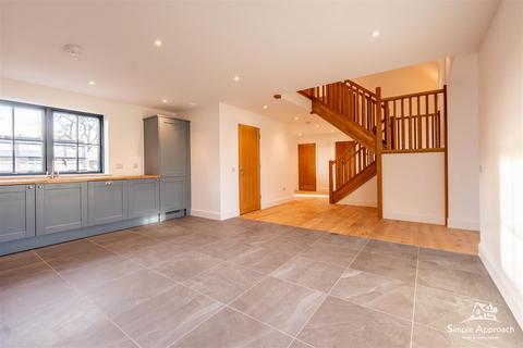 3 bedroom house for sale, Dungart hill estate, Dunkeld