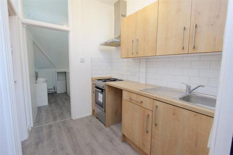 1 bedroom apartment to rent, York Road, Southend-on-Sea, Essex, SS1