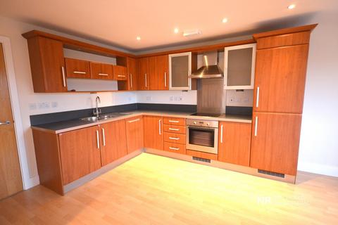 2 bedroom flat to rent, Station Approach, Epsom, Surrey. KT19 8BY