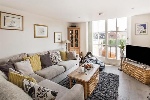 1 bedroom apartment for sale, Newark Lane Ripley