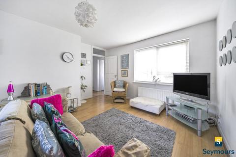 1 bedroom flat for sale, Mulberry Court, Surrey GU4