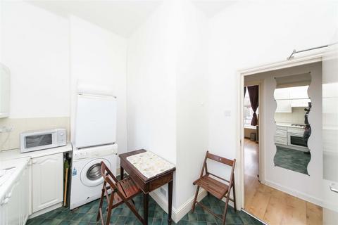 1 bedroom apartment to rent, Caledonian Road, N1