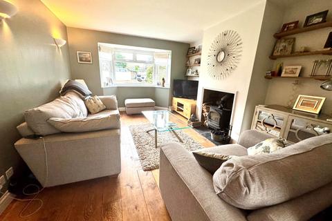 16 Bushythorn Road, Chew Stoke, Bristol, BS40 8XP