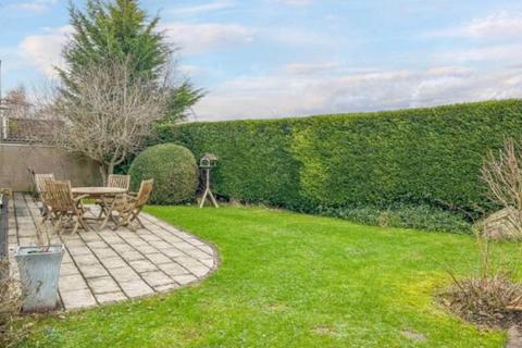 16 Bushythorn Road, Chew Stoke, Bristol, BS40 8XP