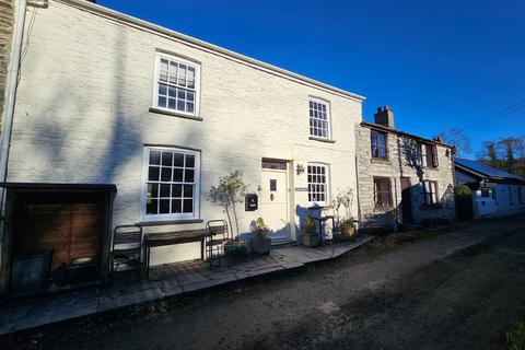 4 bedroom terraced house to rent, Talybont