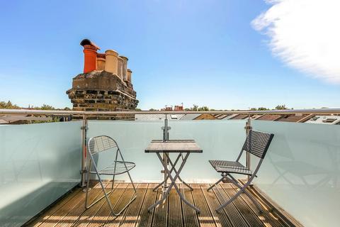 2 bedroom flat for sale, Mervan Road, SW2