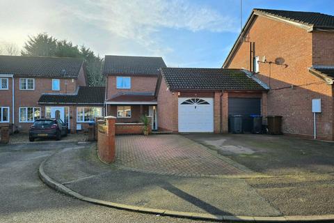 Gedling Close, Wakes Meadow, Northampton,  NN3 9UT