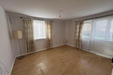 1 bedroom apartment to rent, The Cloisters, Cheadle