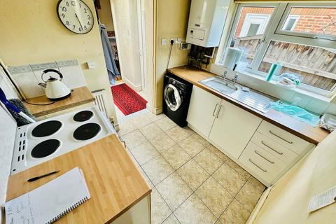 2 bedroom terraced house for sale, New Street, Dudley DY3