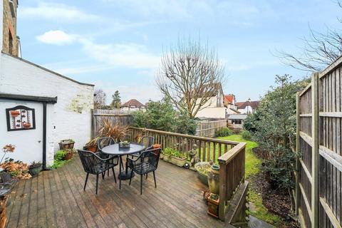 50 Summer Road, Thames Ditton, KT7 0QQ