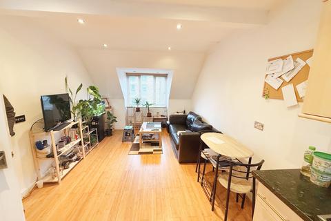 2 bedroom flat to rent, Portland Road, Hove BN3