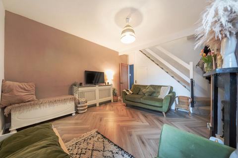 75 Albert Road, Harrogate, HG1 4HX