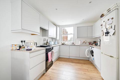 2 bedroom flat to rent, Pellant Road, Fulham, London, SW6