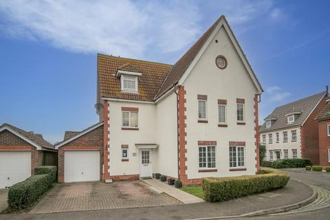 Hazel Close, Thorrington, Colchester, CO7