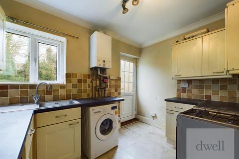 2 bedroom flat for sale, Otterburn Gardens, Adel, Leeds, LS16