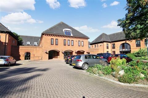 2 bedroom apartment for sale, Berrington Close, Redditch