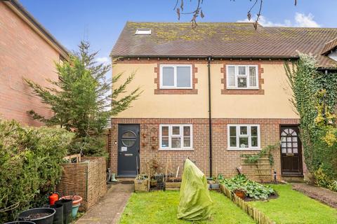 3 bedroom end of terrace house for sale, Grendon Underwood,  Buckinghamshire,  HP18