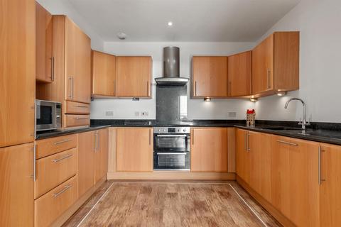 3 bedroom penthouse for sale, Bryn Y Mor, Tenby