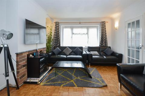 3 bedroom end of terrace house for sale, Woodland Avenue, Hutton, Brentwood