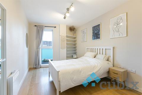 2 bedroom apartment for sale, Steedman Street, London SE17