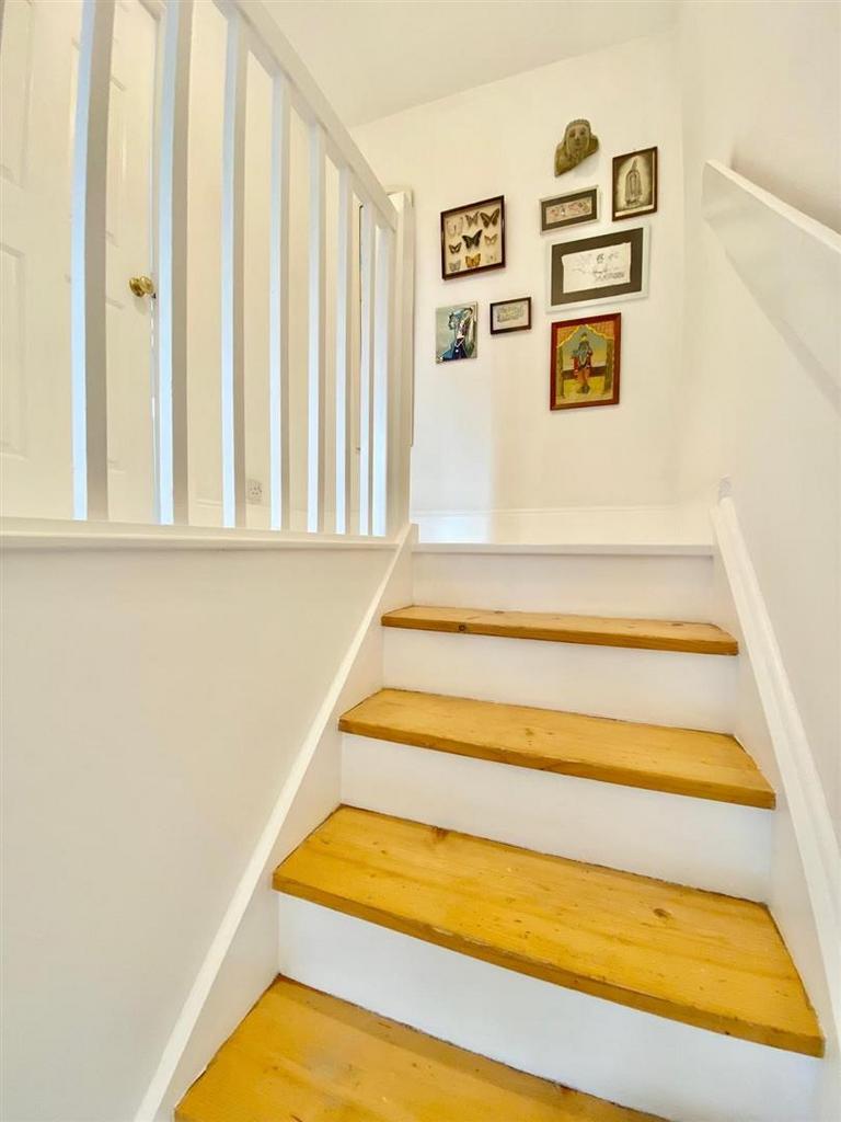 Staircase.jpg