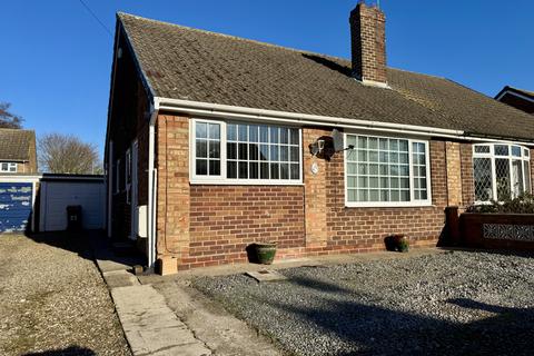 2 bedroom semi-detached bungalow for sale, Mill Drive, Leven, HU17 5NR