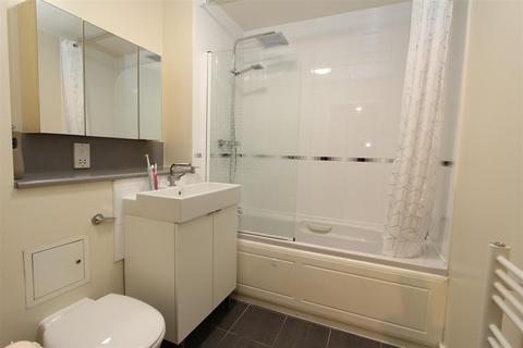 2 bedroom flat to rent, Aspect 14, Elmwood Lane