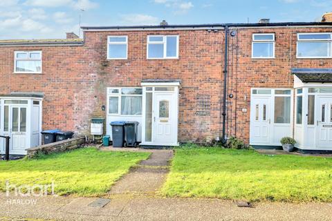 2 bedroom terraced house for sale, Altham Grove, Harlow