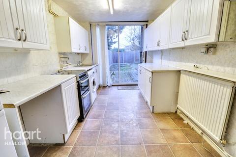 2 bedroom terraced house for sale, Altham Grove, Harlow