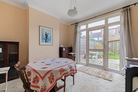 3 bedroom terraced house for sale, Camborne Avenue, Northfields, Ealing, W13