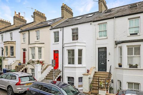 4 bedroom townhouse to rent, Hertford Street, Cambridge CB4