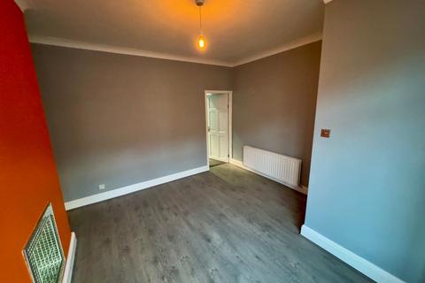 2 bedroom house to rent, Chandos Street, Darlington DL3