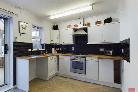 2 bedroom semi-detached house for sale, Heol Waun Wen, Llangyfelach, Swansea, SA6