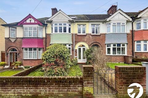 4 bedroom terraced house for sale, Station Road, Strood, Rochester, ME2