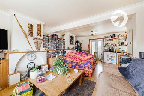 15 Mounts Road, Greenhithe, DA9 9LY