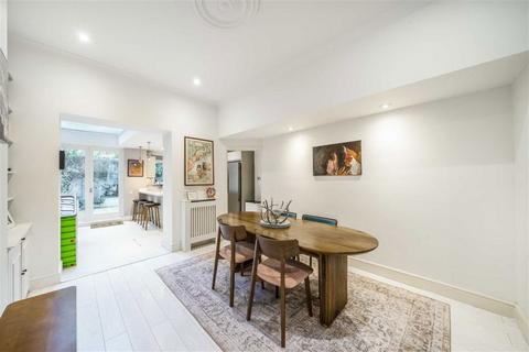 3 bedroom flat for sale, Cambridge Street, London SW1V