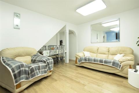 84 Arkwright Road, Irchester, Wellingborough, NN29 7EF