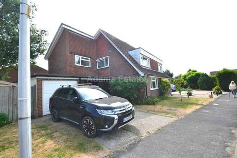 4 bedroom semi-detached house for sale, Corsham Road, Calcot