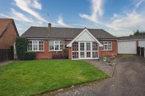 2 bedroom detached bungalow for sale, De La Bere Crescent, Burbage