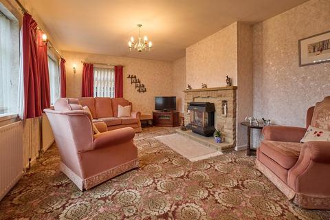 2 bedroom detached bungalow for sale, De La Bere Crescent, Burbage