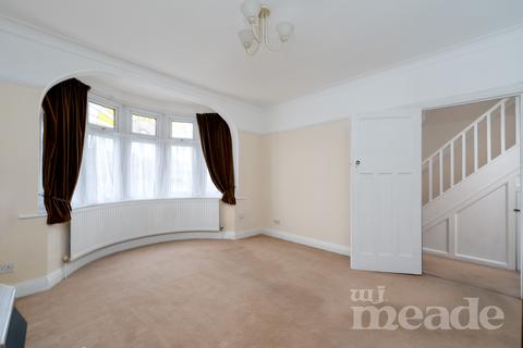 3 bedroom semi-detached house for sale, Larkshall Road, Highams Park, E4