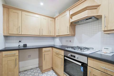 3 bedroom townhouse for sale, Heron Drive, Gainsborough DN21