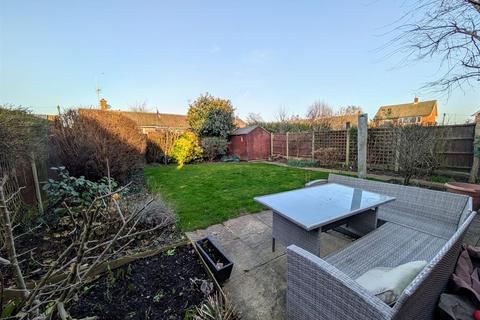 3 bedroom detached house for sale, Vicarage Gardens, Balderton