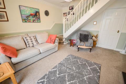 2 bedroom end of terrace house for sale, Thorpe Drive, Waterthorpe, Sheffield, S20