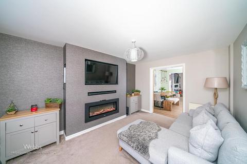 12 Badger Close, Huntington, Cannock, WS12 4UW